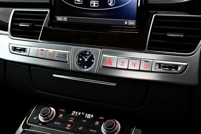 Audi A8 2015 65 3.0 Blue #35