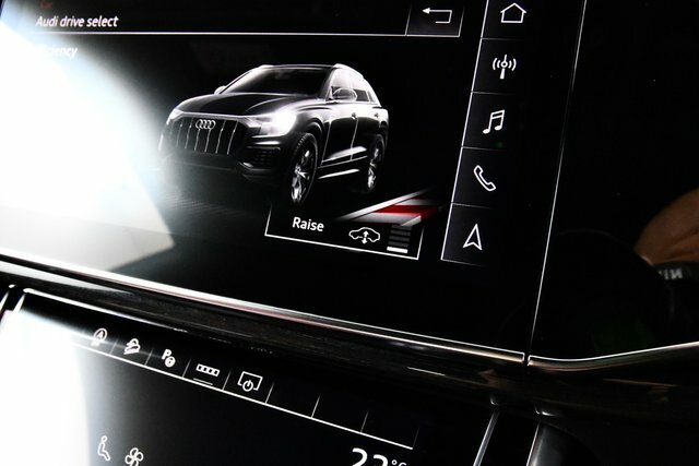 Audi SQ8 Suv Black #43