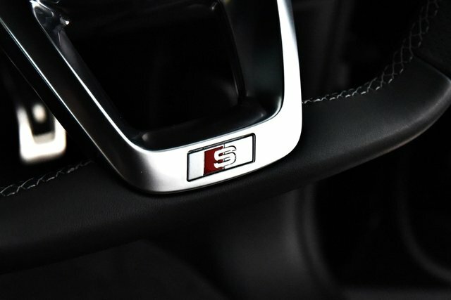 Audi SQ8 Suv Black #34
