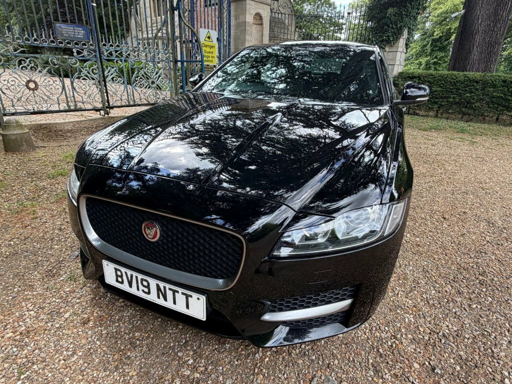Jaguar XF 2L R-sport Black #3