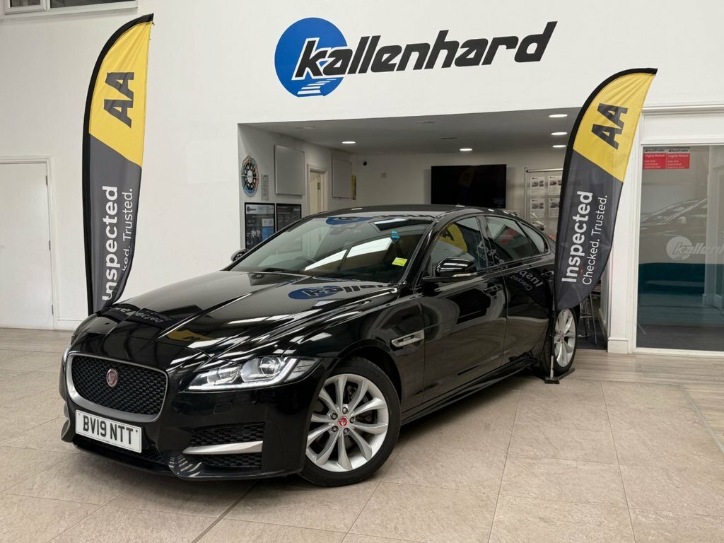 Jaguar XF 2L R-sport Black