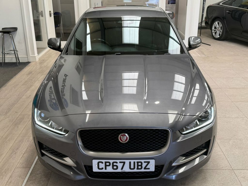 Jaguar XE 2L R-sport Grey #5
