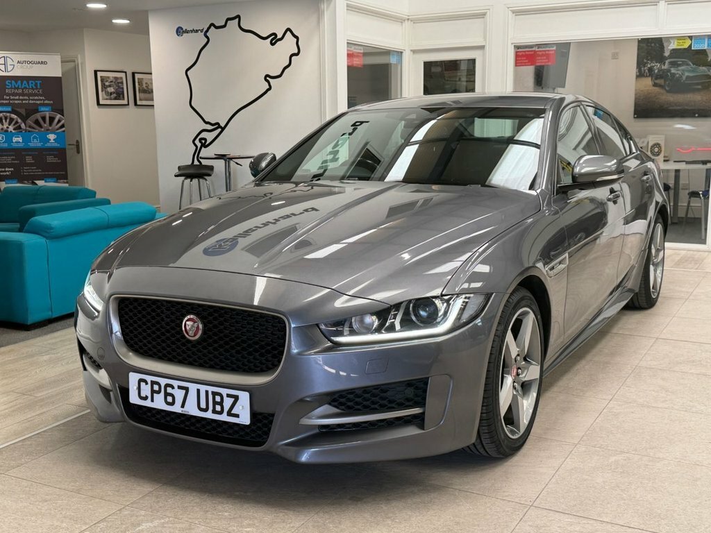 Jaguar XE 2L R-sport Grey #3