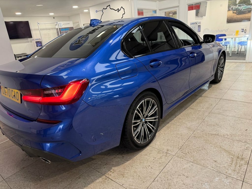 BMW 3 Series 2L M Sport OE70CAO Blue #4