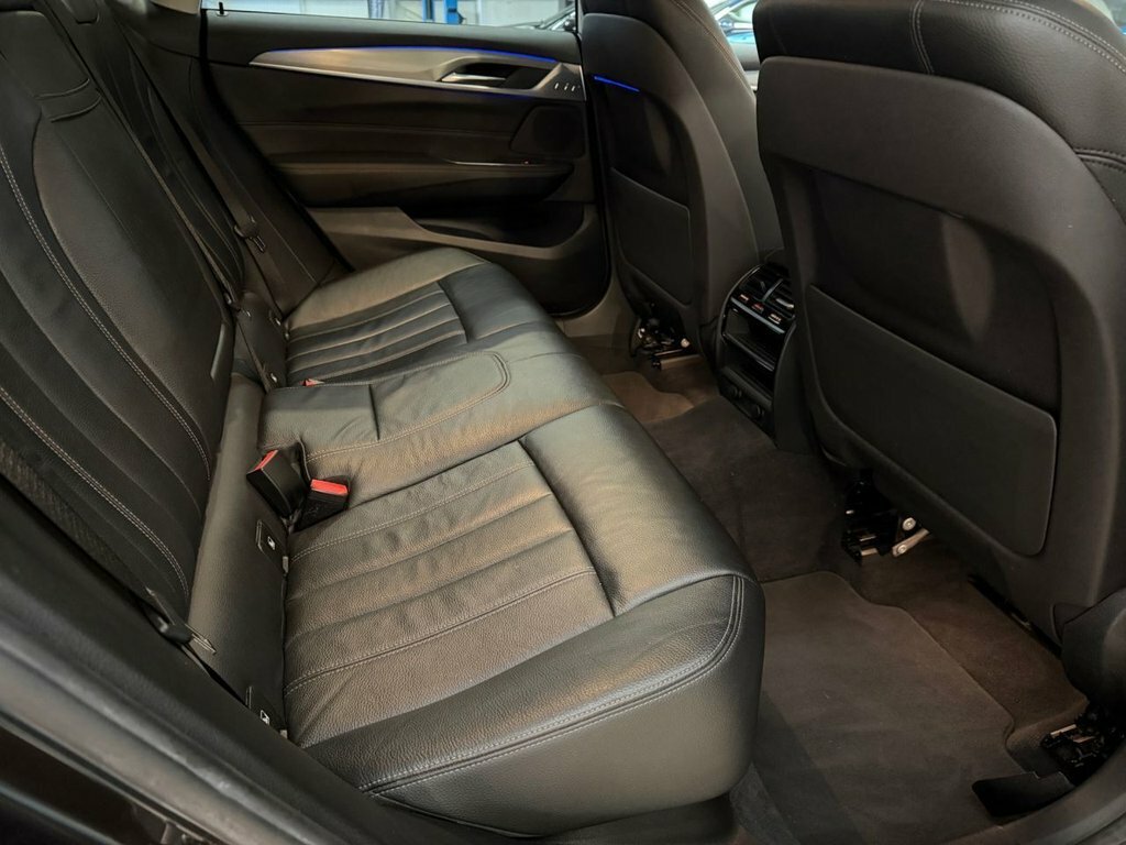 BMW 6 Series Gran Turismo 3L M Sport Blue #33