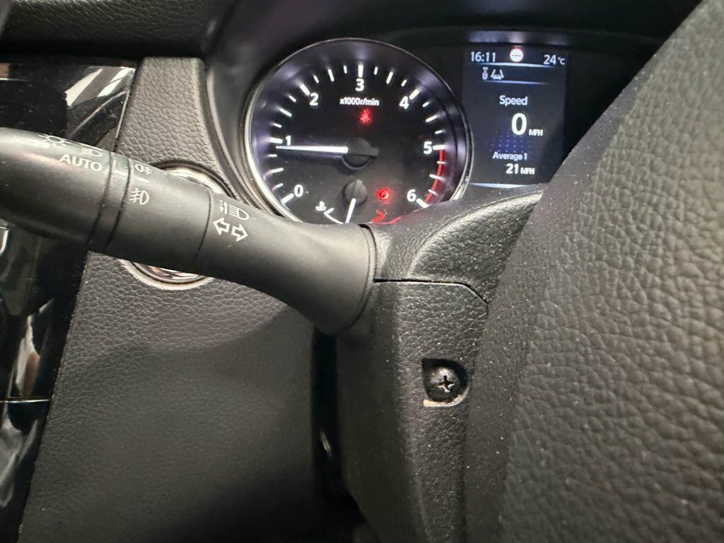 Nissan Qashqai 1.5 Dci Tekna 2Wd Euro 5 Ss White #30
