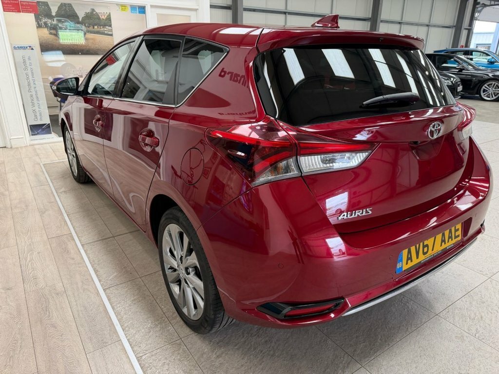 Toyota Auris 1.2L Excel Red #5