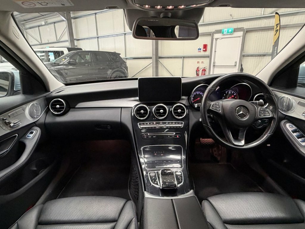 Mercedes-Benz C Class 2L Sport Silver #4