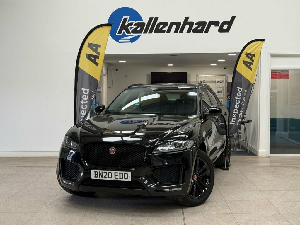 Jaguar F-Pace 2L Chequered Flag BN20EDO Black