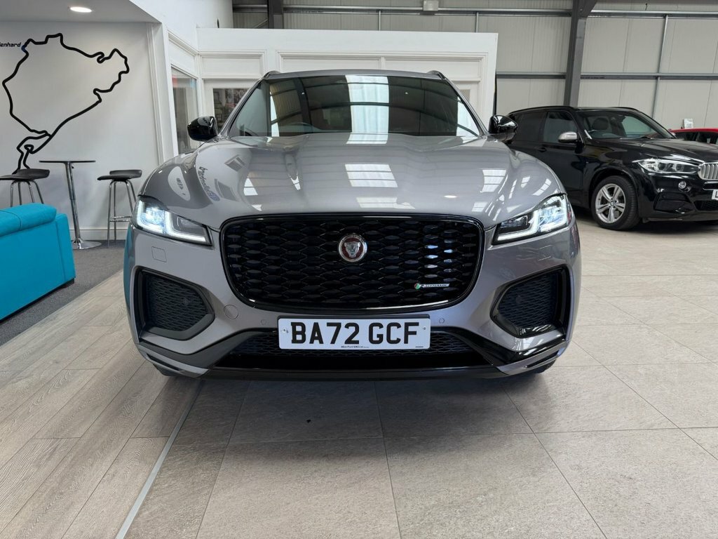 Jaguar F-Pace 2L R-dynamic Black Grey #4