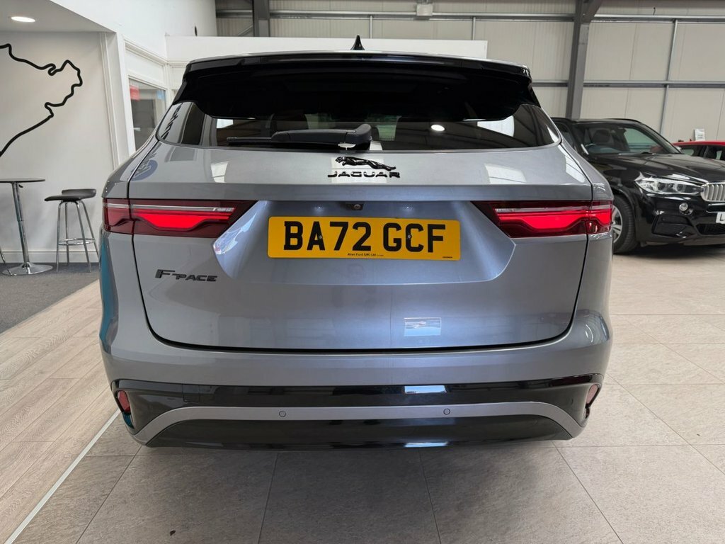 Jaguar F-Pace 2L R-dynamic Black Grey #5