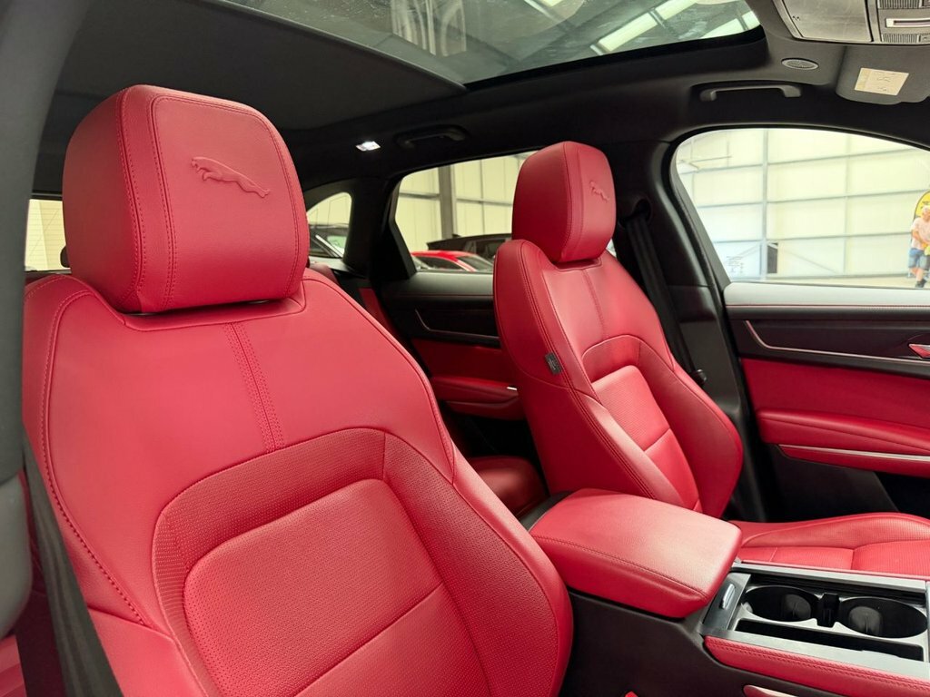 Jaguar F-Pace 2L R-dynamic Black Grey #3