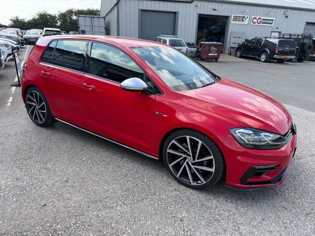 Volkswagen Golf 2L R Red #6