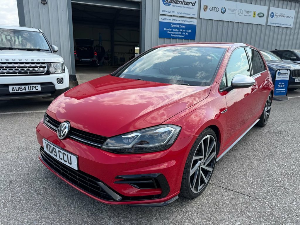 Volkswagen Golf 2L R Red #3