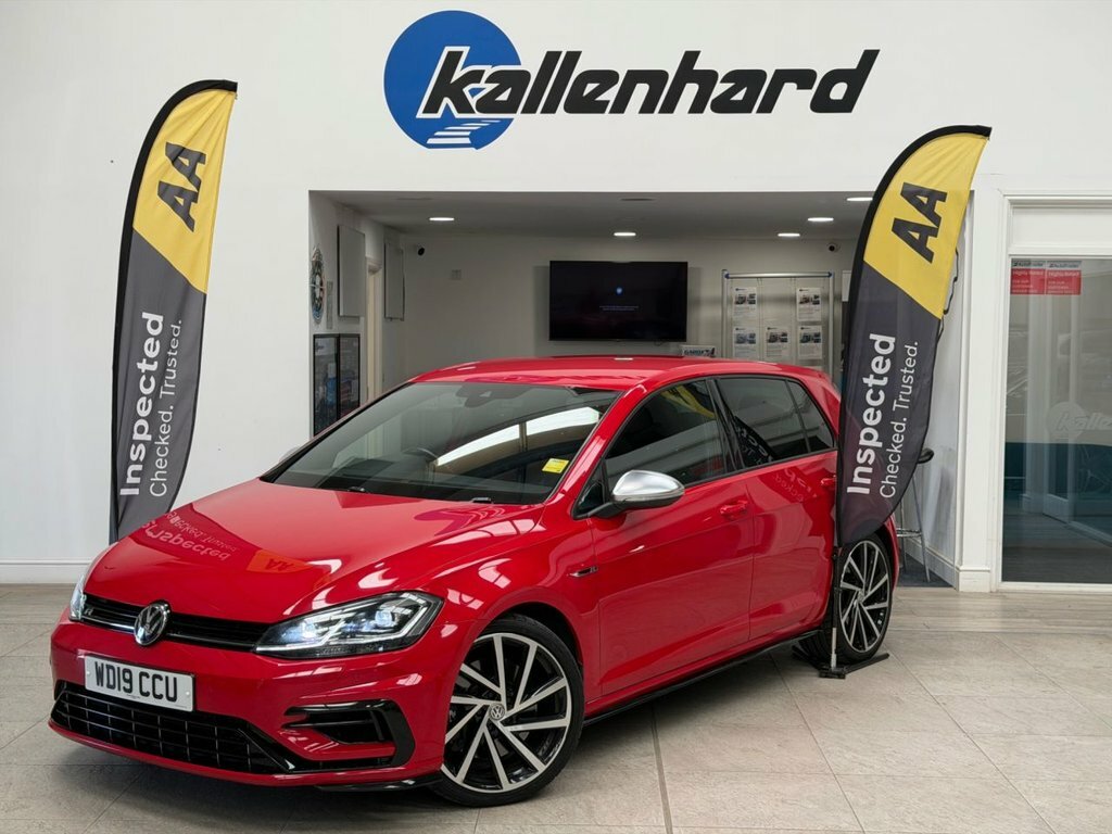 Volkswagen Golf 2L R Red