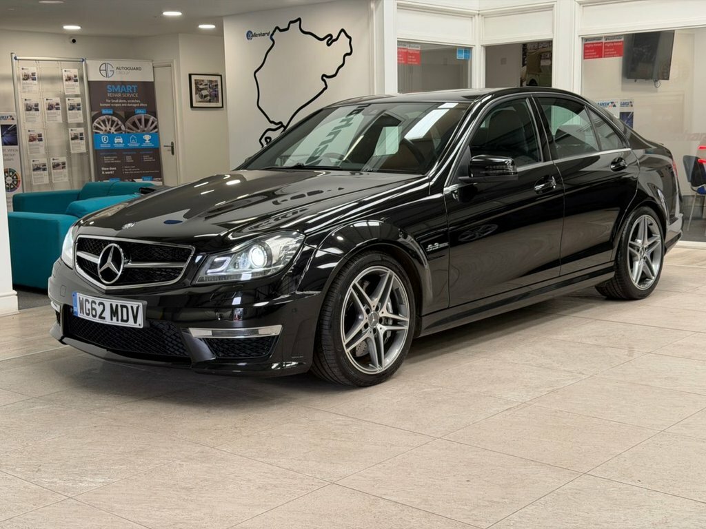 Mercedes-Benz C Class 6.3L Amg Black #6
