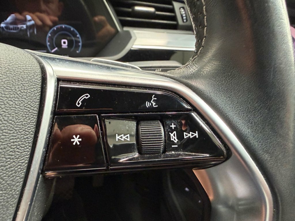 Audi E-tron Quattro Sport Black #47