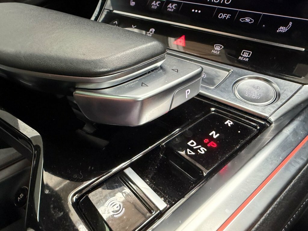 Audi E-tron Quattro Sport Black #50