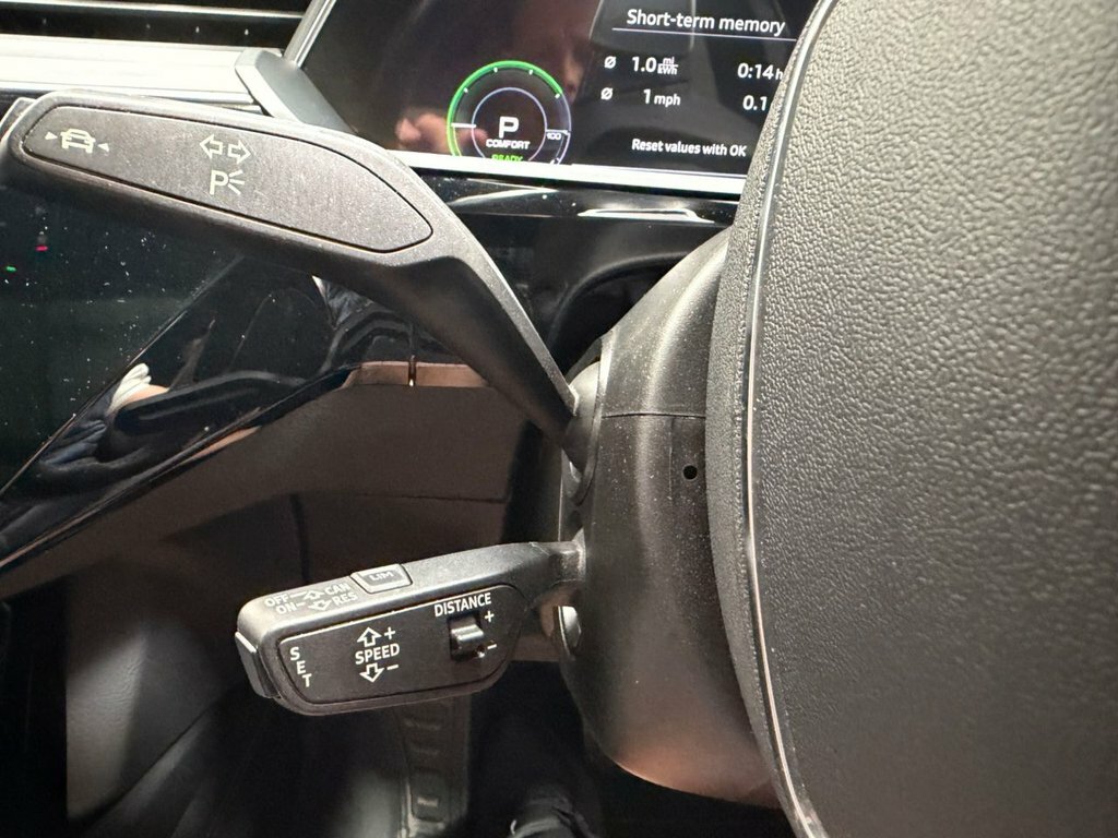 Audi E-tron Quattro Sport Black #46