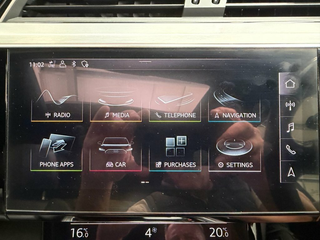 Audi E-tron Quattro Sport Black #39