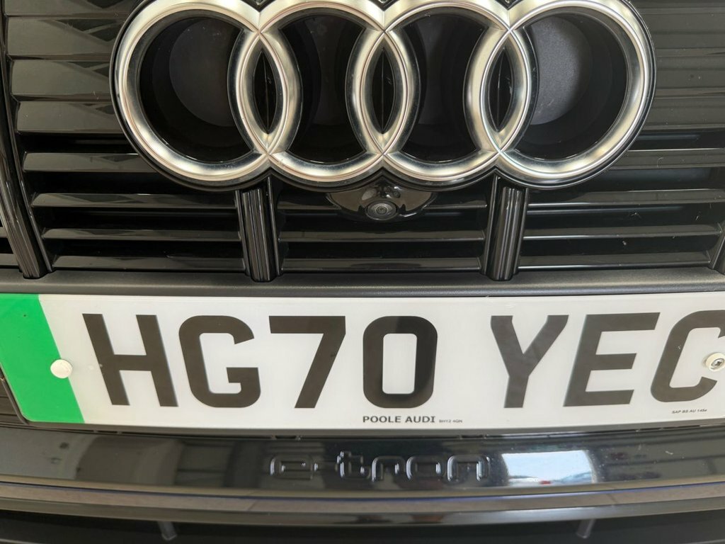 Audi E-tron Quattro Sport Black #9