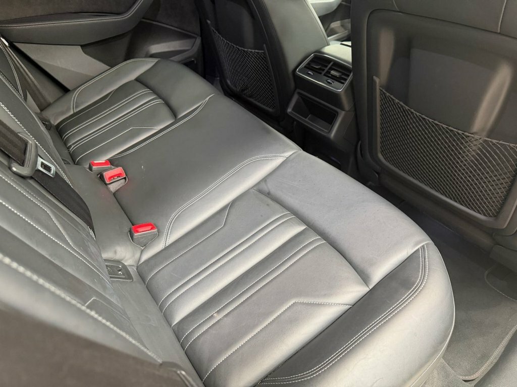 Audi E-tron Quattro Sport Black #25