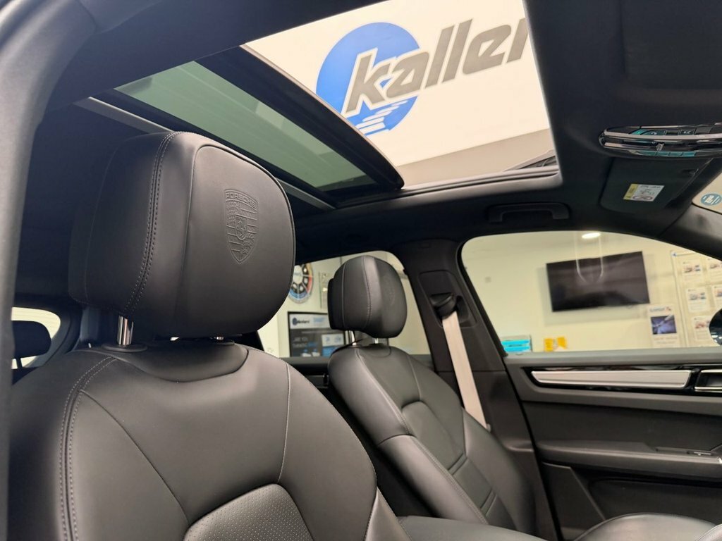 Porsche Cayenne Cayenne E-hybrid Coup Platinum Edition 2022 Black #28