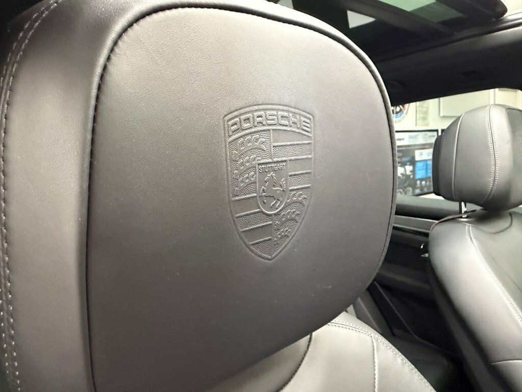 Porsche Cayenne Cayenne E-hybrid Coup Platinum Edition 2022 Black #44