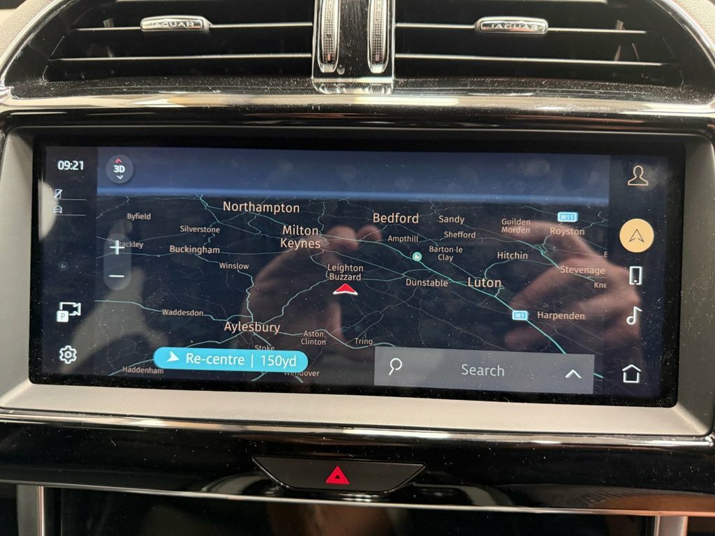 Jaguar XE 2.0 P250 R-dynamic Black Saloon Black #34