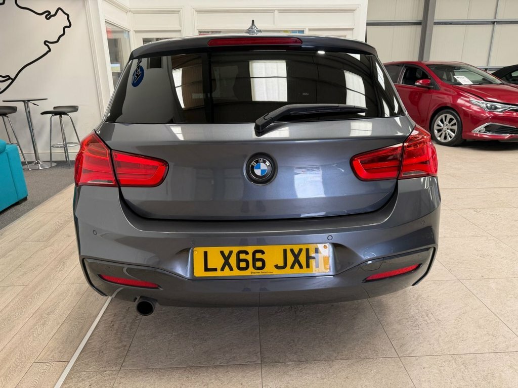 BMW 1 Series 1.5L M Sport Grey #4