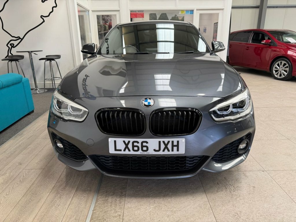 BMW 1 Series 1.5L M Sport Grey #3
