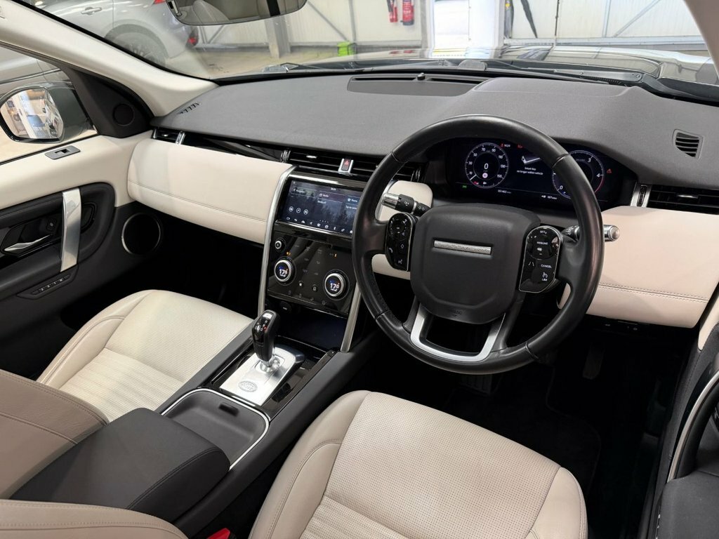 Land Rover Discovery Sport 2L Se Blue #3