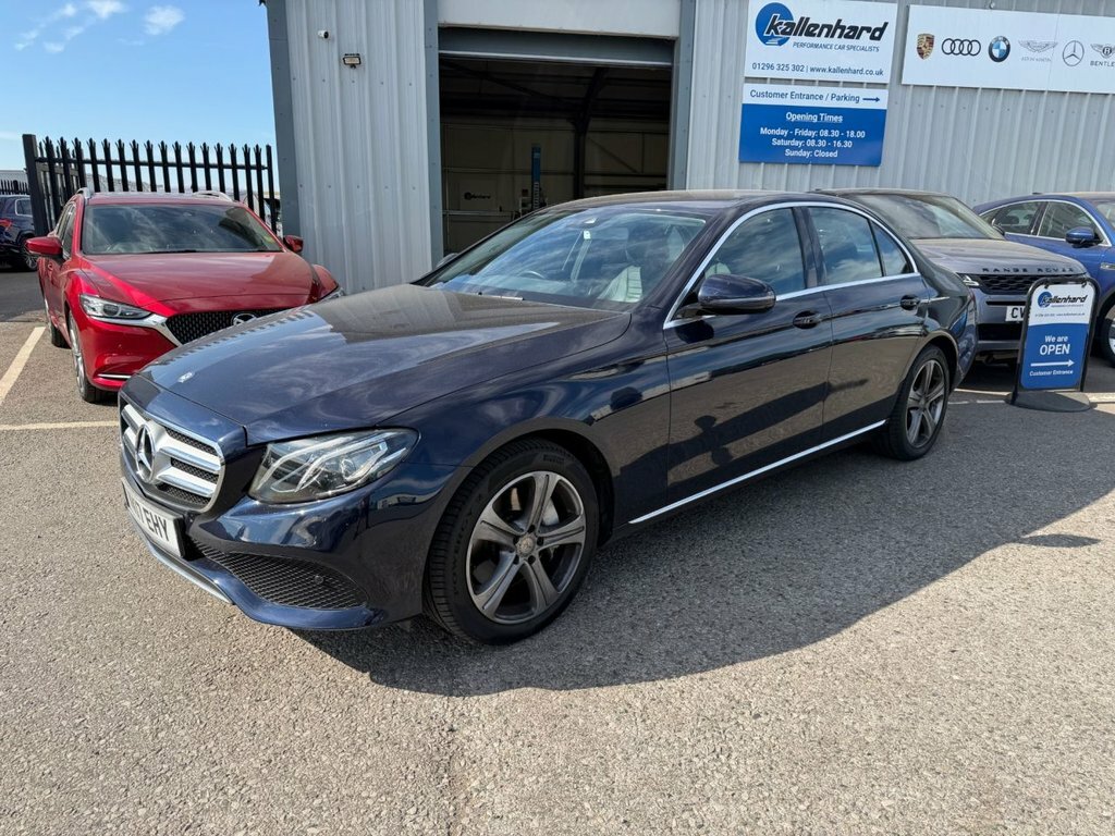 Mercedes-Benz E Class 3L Se Blue