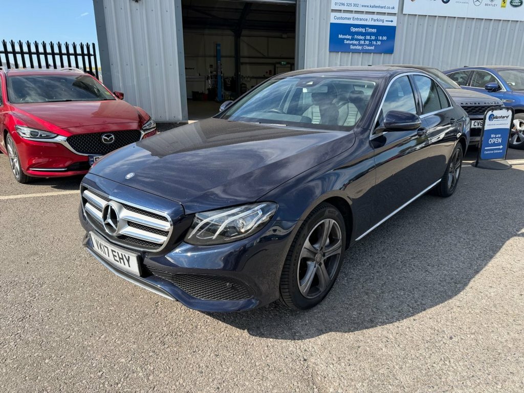 Mercedes-Benz E Class 3L Se Blue #2