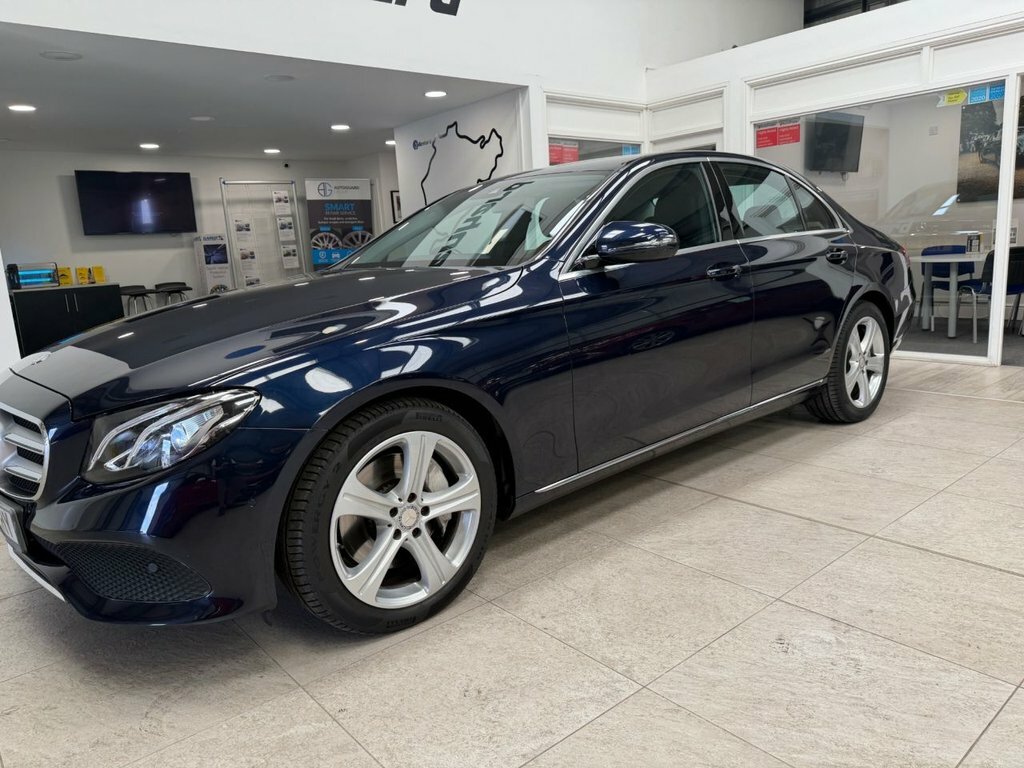 Mercedes-Benz E Class 3L Se Blue #5