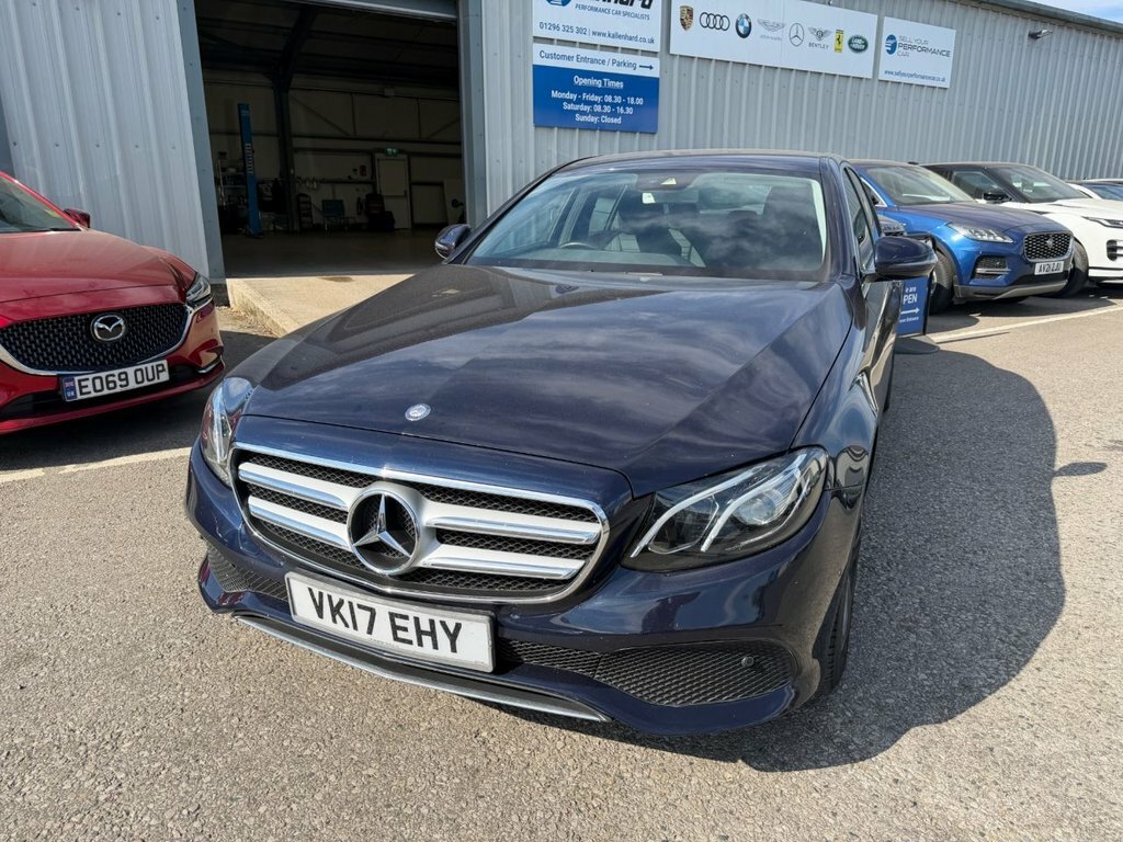 Mercedes-Benz E Class 3L Se Blue #5