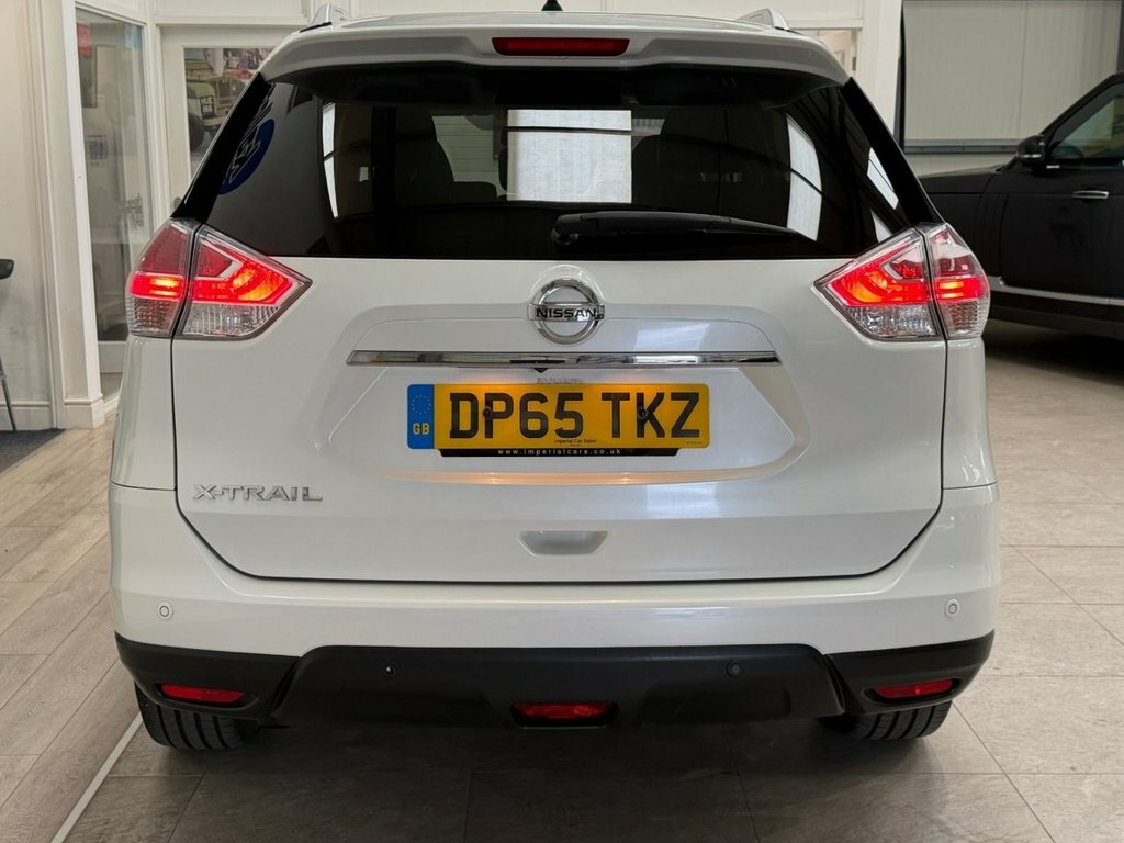 Nissan X-Trail Dci N-tec Red #23