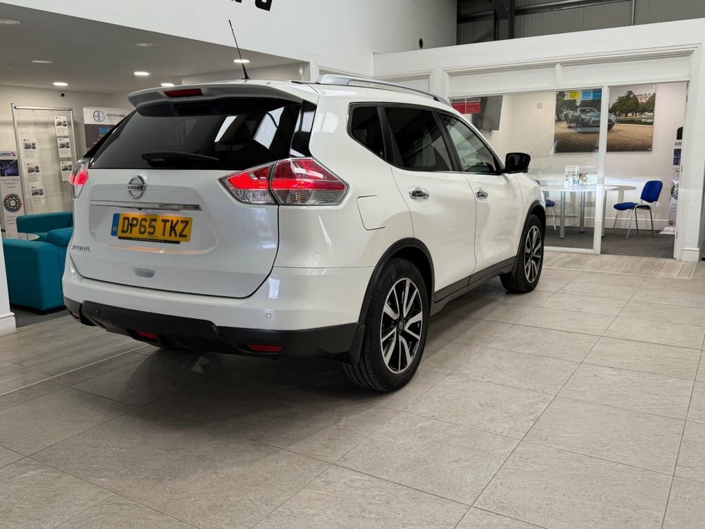 Nissan X-Trail Dci N-tec Red #19