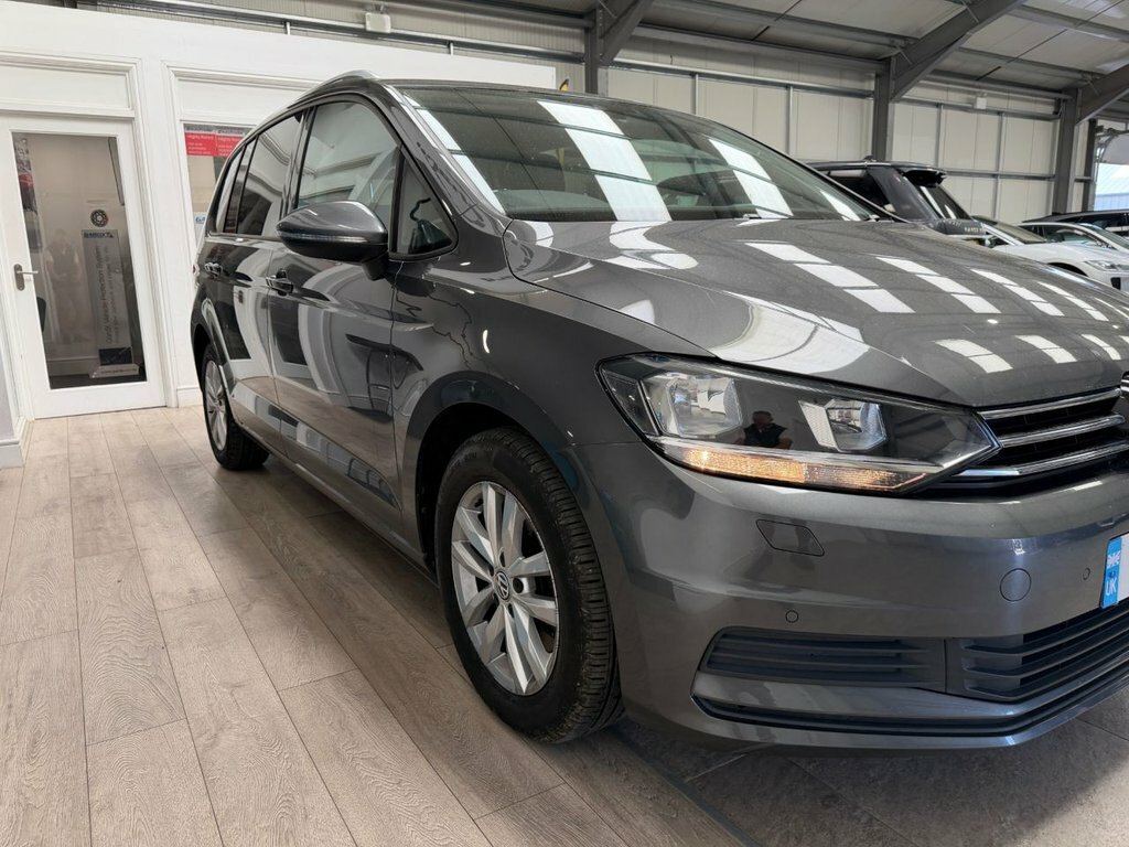 Volkswagen Touran 2L Se Grey #2