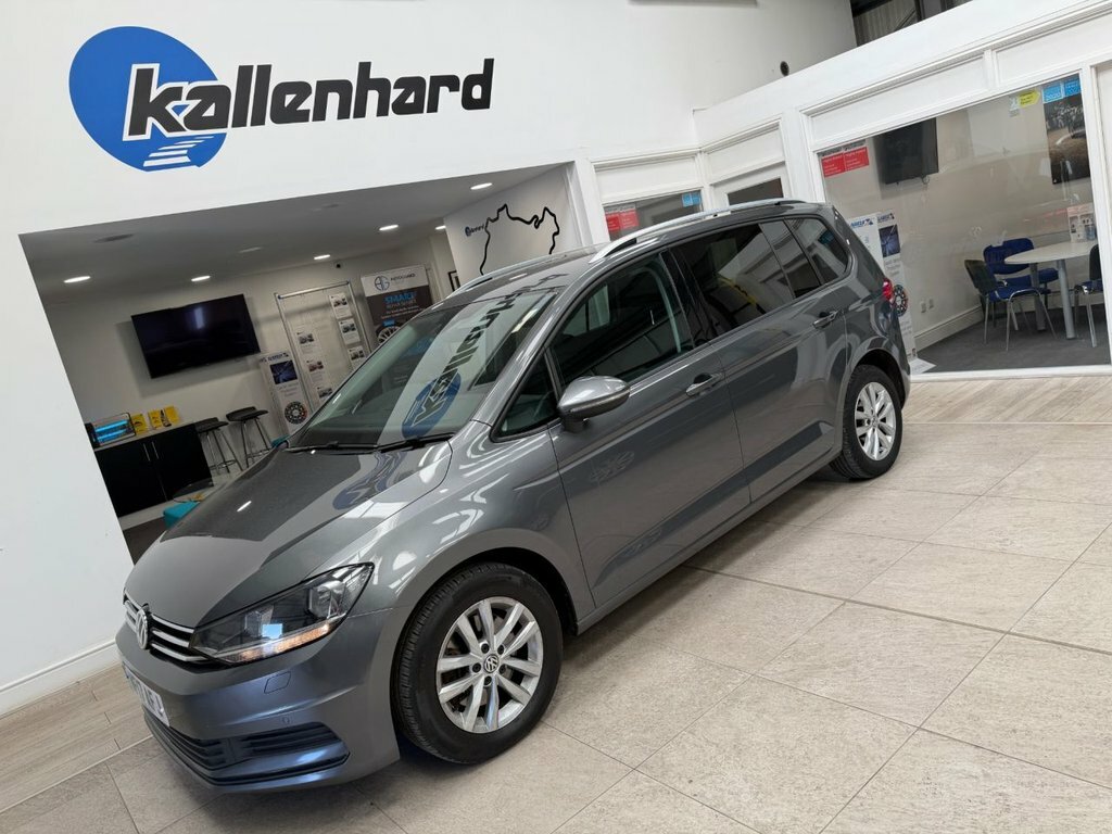 Volkswagen Touran Mpv Silver #9