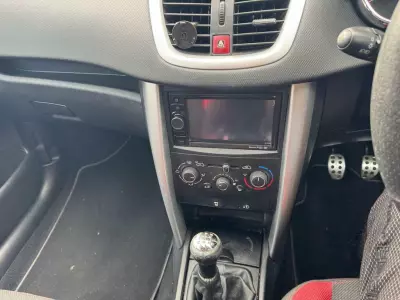 Peugeot 207 1.6 Hdi 112 Roland Garros Black #11