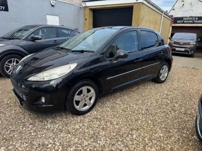 Peugeot 207 1.6 Hdi 112 Roland Garros Black #3