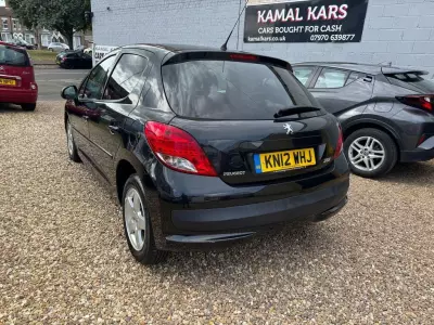 Peugeot 207 1.6 Hdi 112 Roland Garros Black #4