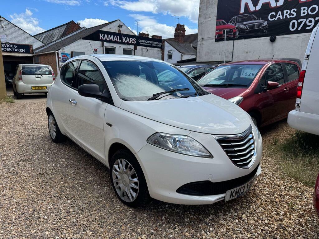 Chrysler Ypsilon 1.2 S Euro 5 S S KM13YBP White #3