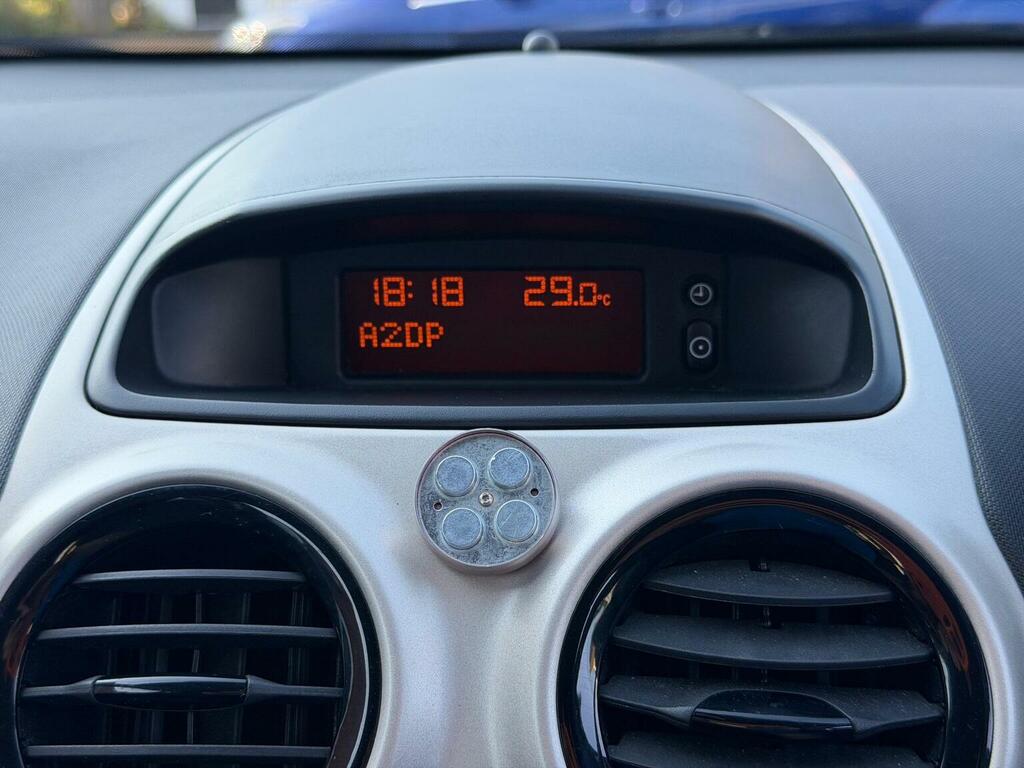 Vauxhall Corsa 1.2 I 16V Life Editionair Consemi Euro4 Silver #35