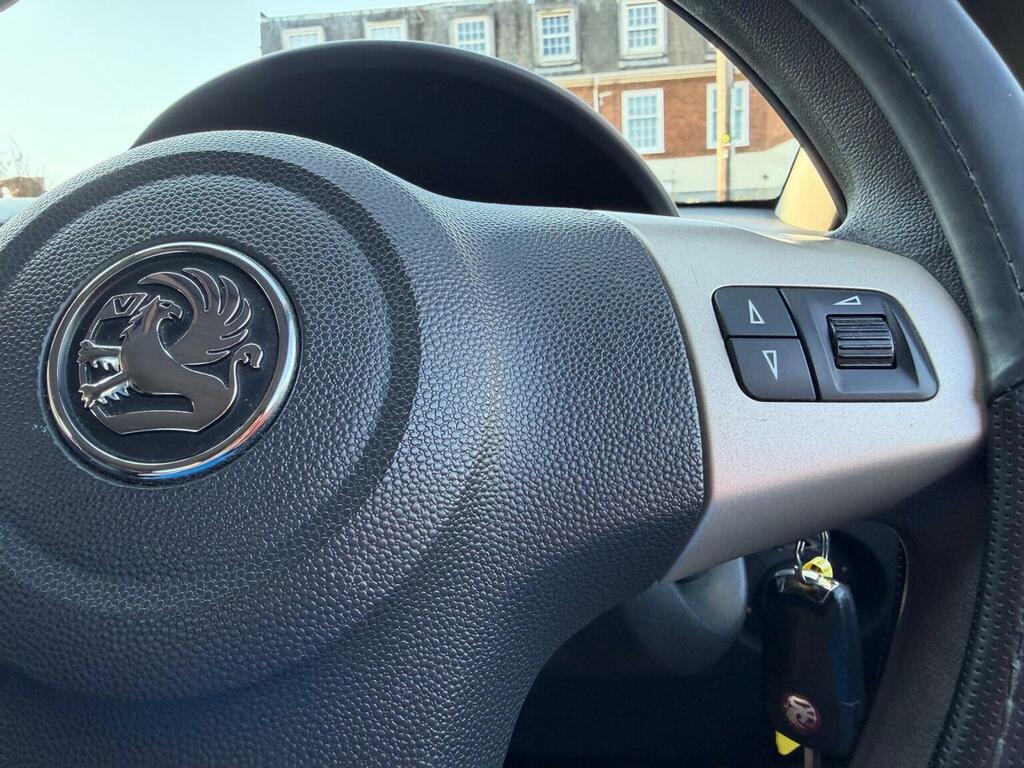 Vauxhall Corsa 1.2 I 16V Life Editionair Consemi Euro4 Silver #38