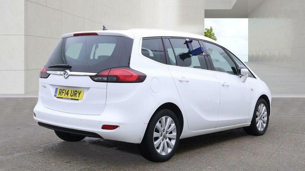 Vauxhall Zafira Tourer 1.8 16V Tech Line Euro 5 White #4