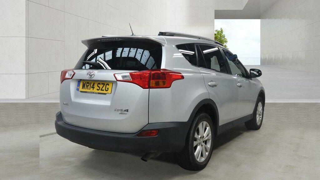 Toyota Rav 4 2.2 D-cat Invincible 4Wd Euro 5 Silver #2