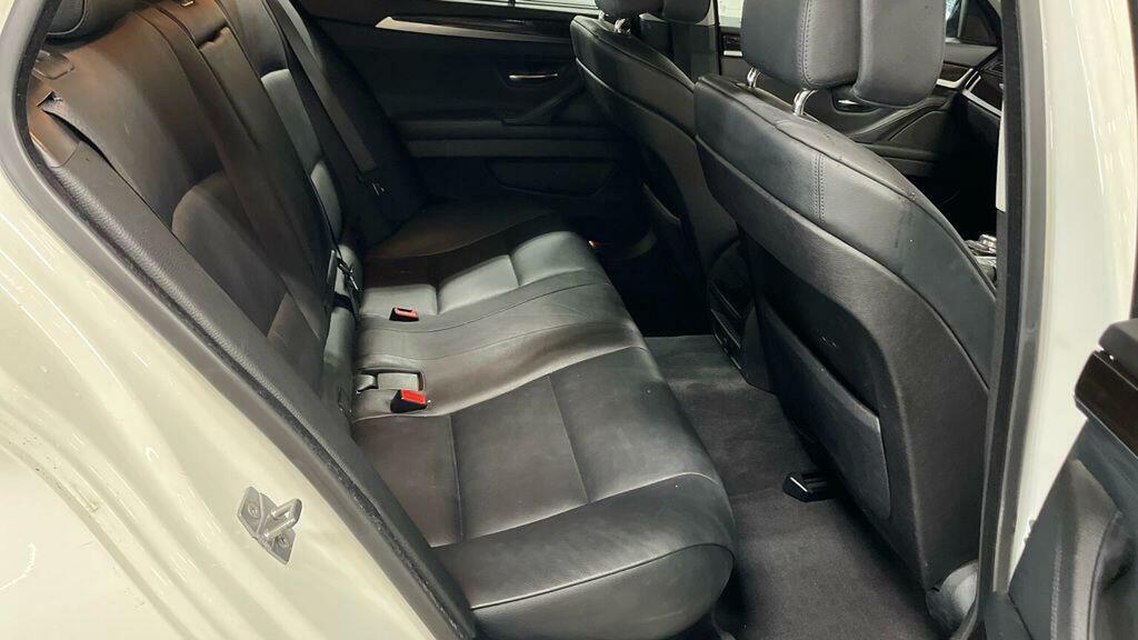 BMW 5 Series Se Silver #12