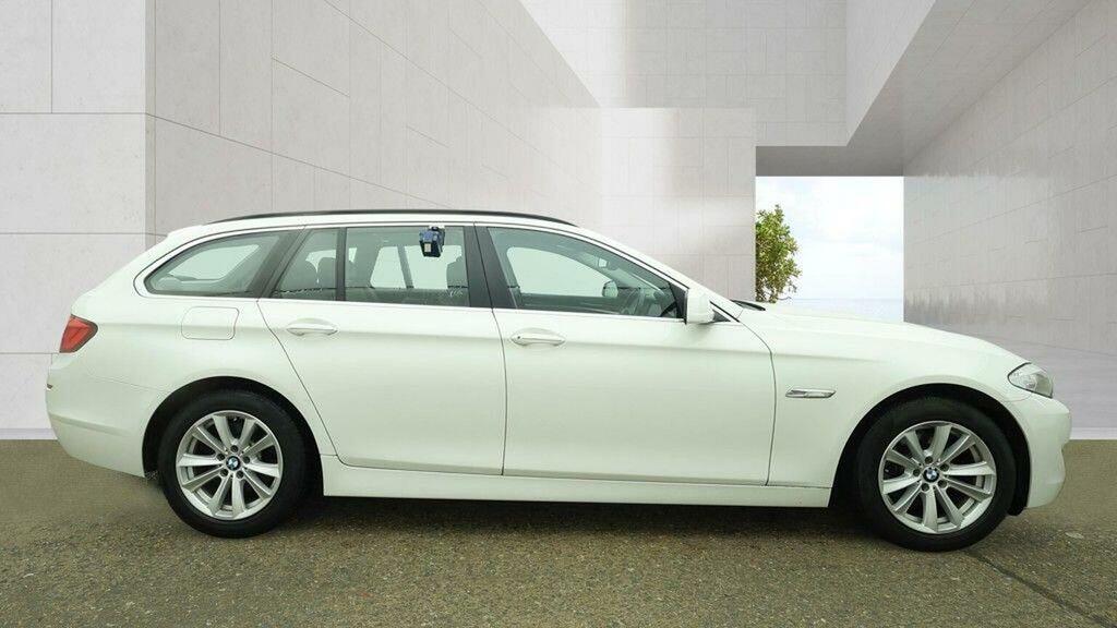 BMW 5 Series Se Silver #7